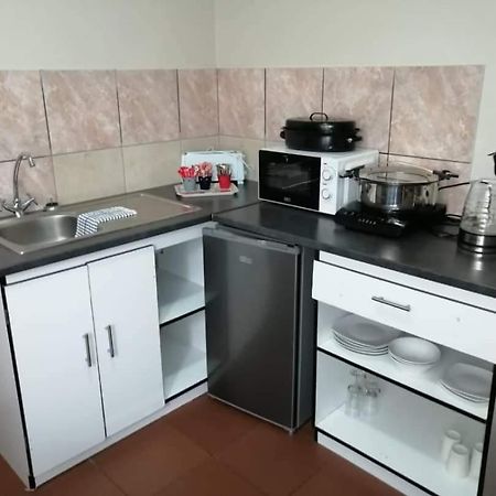 Orbanlife Lite Keetmanshoop Apartment Екстериор снимка